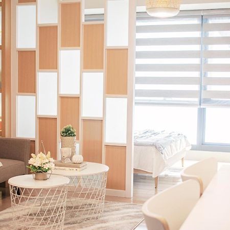 Cozy And Classy Studio Across Airport Terminal 3 Pasay Exterior foto