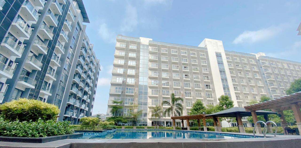 Cozy And Classy Studio Across Airport Terminal 3 Pasay Exterior foto